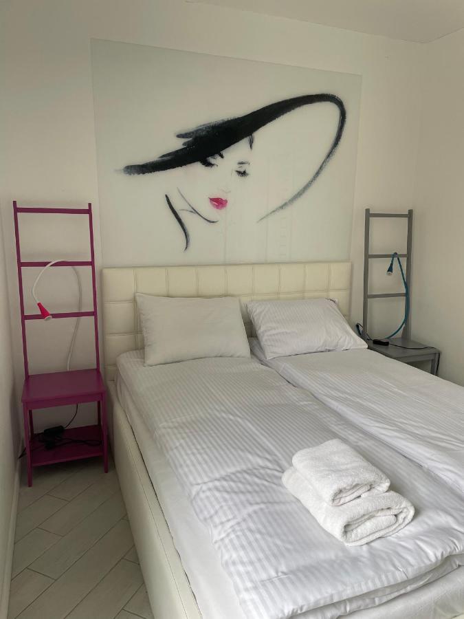 Lady - Victoria Residence By Oneapartments ソポト エクステリア 写真